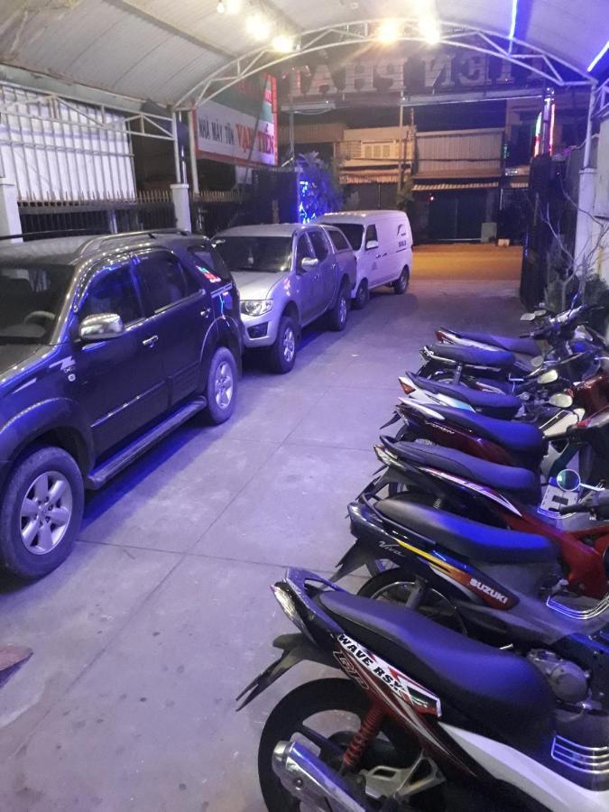 Khach San Tien Phat Ca Mau Bagian luar foto