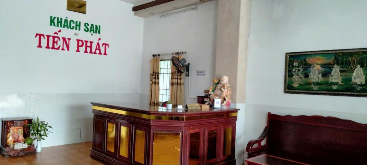 Khach San Tien Phat Ca Mau Bagian luar foto